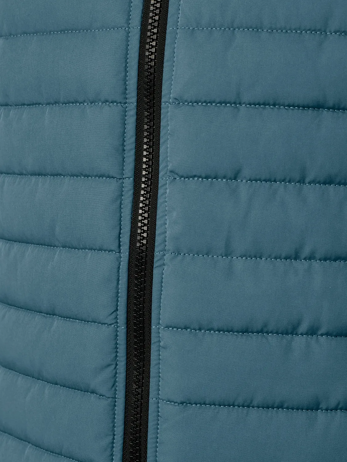 Lightweight Quilted Jacket with Hood and Adjustable Drawstrings: Functional and Stylish | Shadow Blue